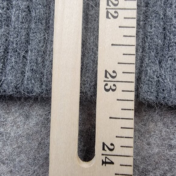 Eddie Bauer Sweater Women’s Large Gray Angora Blend Turtleneck Vintage - Picture 10 of 10